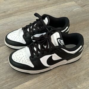 Nike dunk low panda